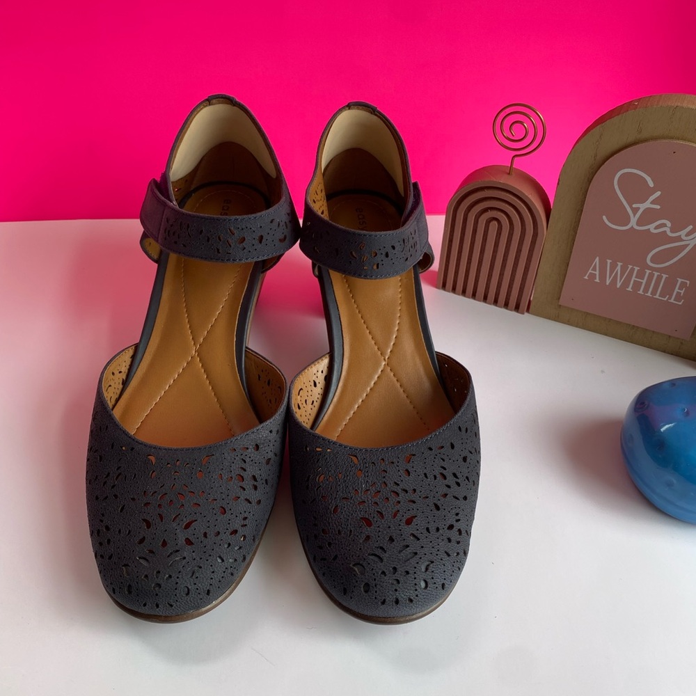 EASY SPIRIT Cindie Mary Jane Round Toe Block Heel Blue Dress Pumps Size 9 - Picture 1 of 14